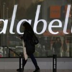 Falabella Argentina se despide subastando más de 10 mil productos Falabella Argentina subasta