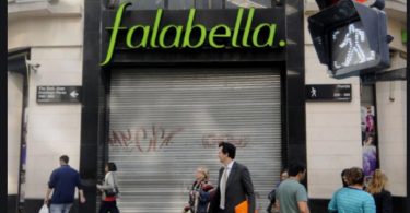 Falabella Argentina cierra tienda online