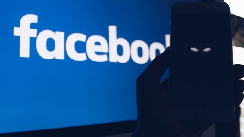 Facebook contactos extremistas