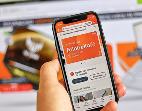 Falabella y Mallplaza
