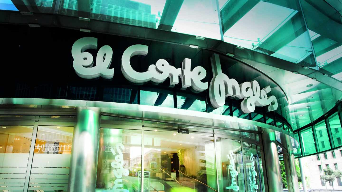 El Corte Ingl s Estrena nueva colecci n de moda 3D para reforzar