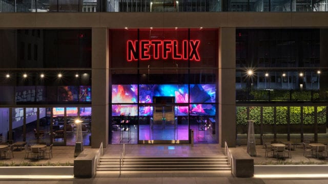 Netflix en Perú Prueba función para compartir cuentas fueras del hogar