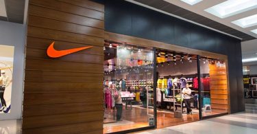 Nike aumentado sus ventas directas en tiendas físicas y digitales