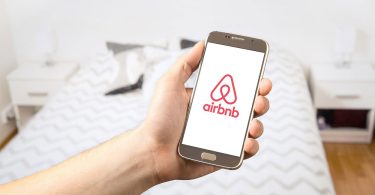 Home office Airbnb tomo una decisión definitiva que seguro te interesa