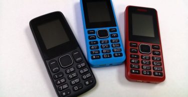 Aumentan las ventas de teléfonos sin internet
