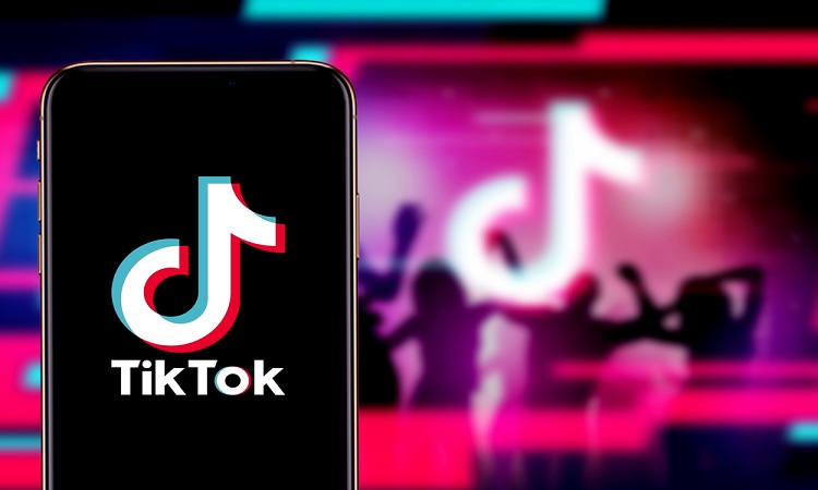 Hootsuite integra administración de marketing de contenidos en TikTok