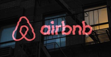 Airbnb recibe ingresos récord en su segundo trimestre