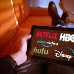 Cargos de Visa y Mastercard encarecerá Netflix, Spotify y otros servicios Cargos de Visa y Mastercard podrían encarecer precios de Netflix, Spotify y otros