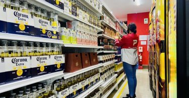Perú en el top 5 de países que más piden cerveza por delivery