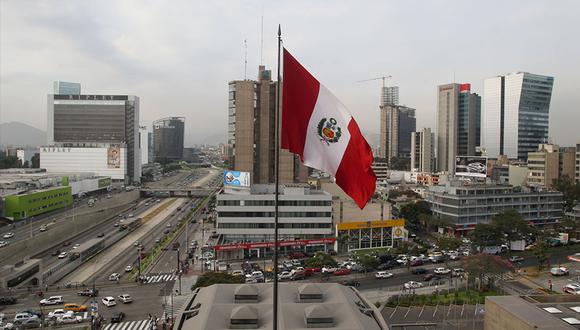 Perú sube en ranking de competitividad, pero cae en eficiencia de gobierno