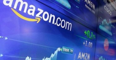 Acciones de Amazon se redujeron a la mitad