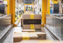 Mercado Libre prepara marca propia de moda para disputar terreno a Shein y Temu